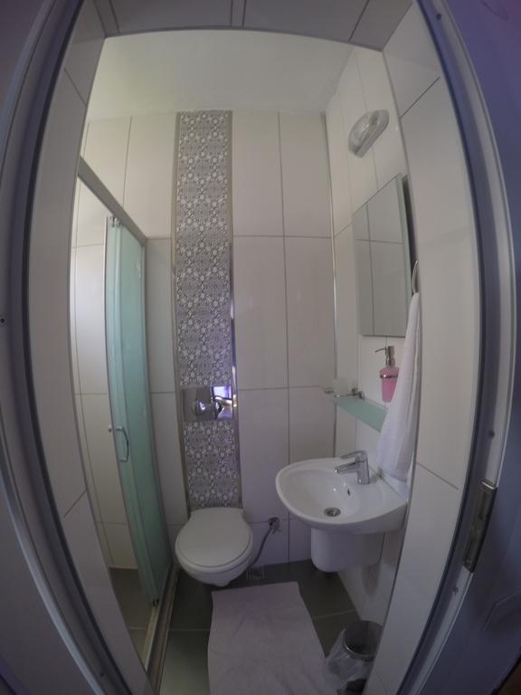 Hotel Akkin Pansiyon Kaş Exterior foto